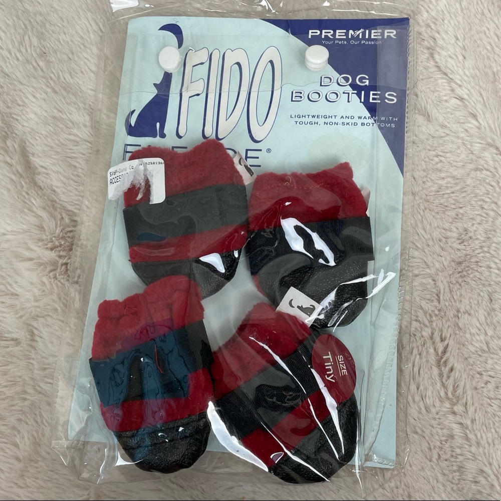 New First Class Fido Dog Booties - Picture 1 of 6